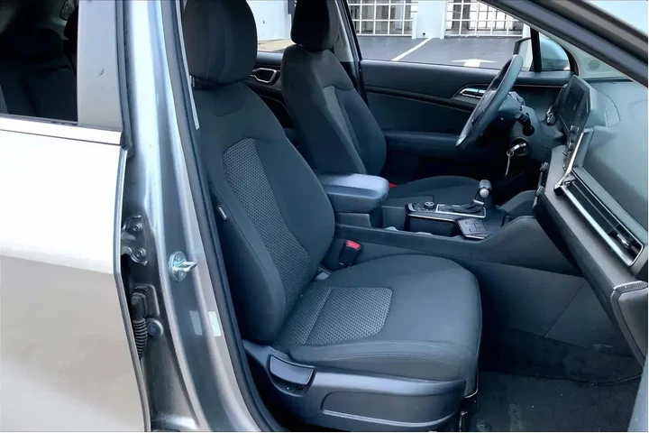 $22244 : Kia Sportage 2023 LX 4dr SUV image 9