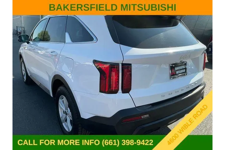 $22995 : Kia Sorento 2022 LX 4dr SUV image 7