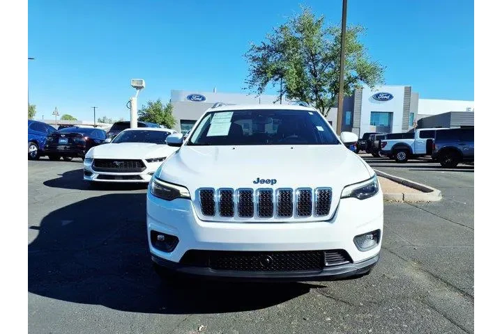 $18463 : Jeep Cherokee 2021 4x4 Latit image 2