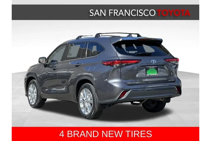 $42999 : 2023 Highlander Hybrid Limited image 3