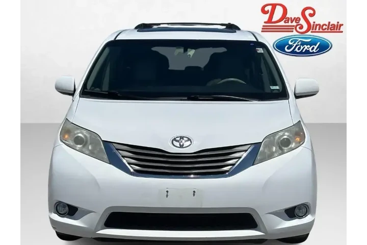 $12888 : Toyota Sienna 2014 XLE 7-Pas image 2
