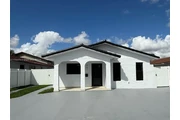 Hermosa casa en venta florida en Hialeah