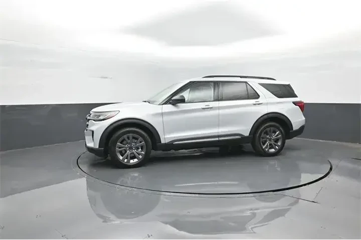 $38947 : Ford Explorer 2025 AWD Activ image 1