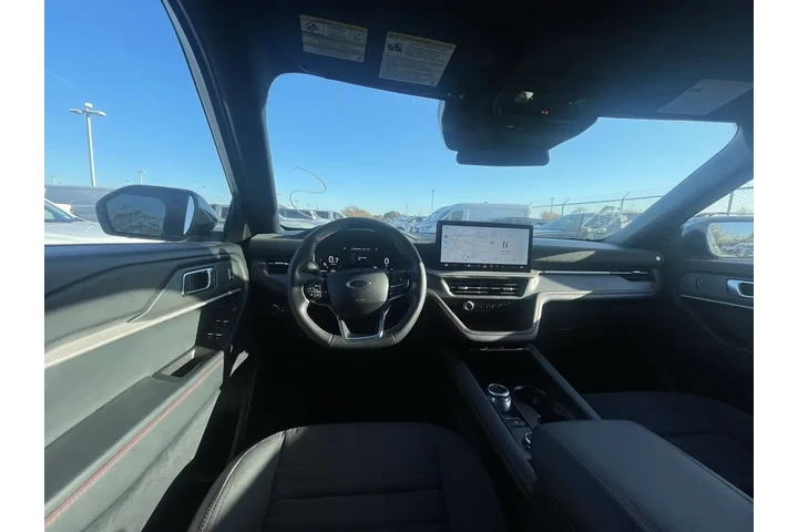 $39259 : Ford Explorer 2025 AWD ST-Li image 5