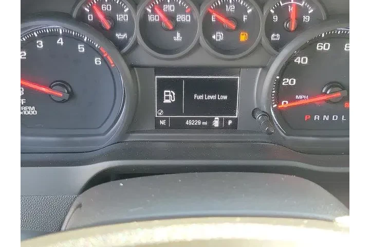 $28500 : Chevrolet Silverado 1500 202 image 5