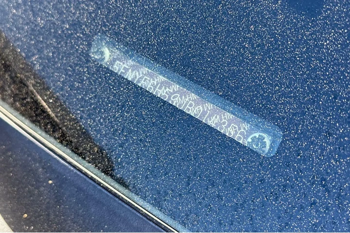 $21981 : Honda Pilot 2018 AWD EX-L 4d image 2