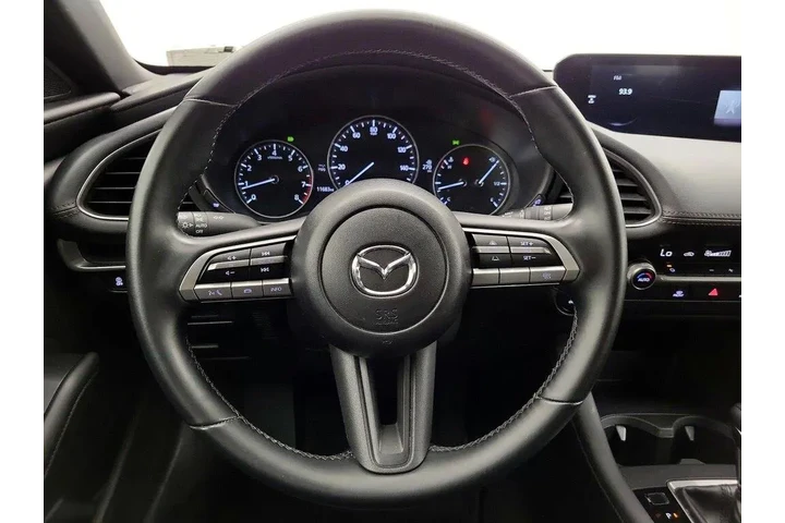 $21998 : Mazda Mazda3 Hatchback 2022 image 10