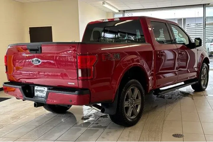 $29423 : Ford F-150 2020 4x4 XLT 4dr image 4