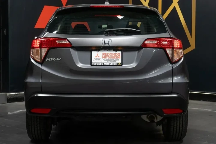 $18987 : Honda HR-V 2018 LX 4dr Cross image 10