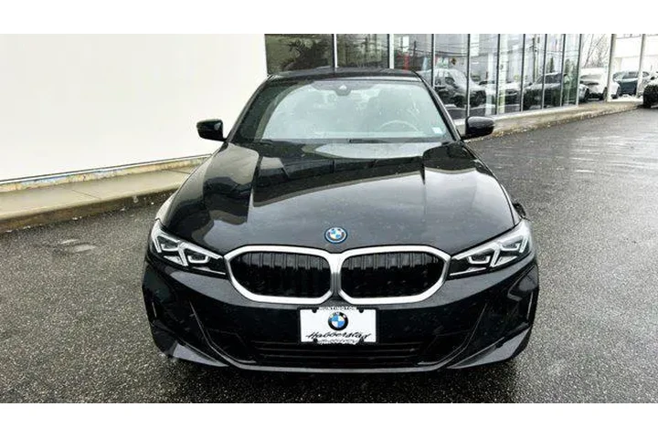 $25500 : BMW 3 Series 2023 AWD 330e x image 3