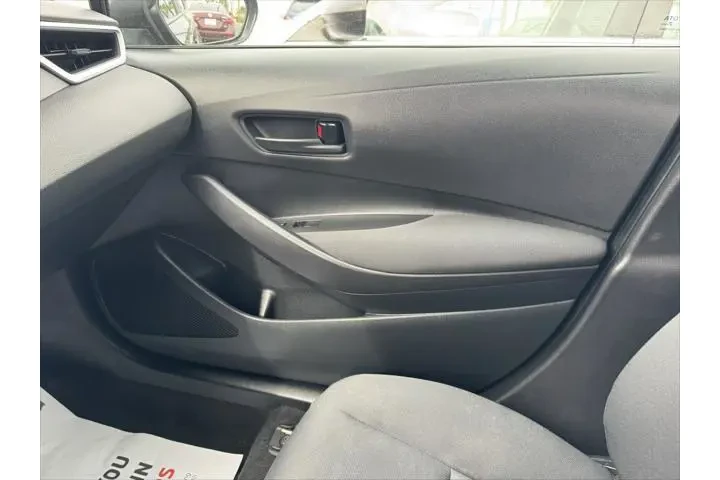 $21800 : Toyota Corolla 2024 LE 4dr S image 10