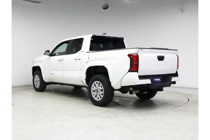 $34998 : Toyota Tacoma 2024 4x2 SR5 4 image 2