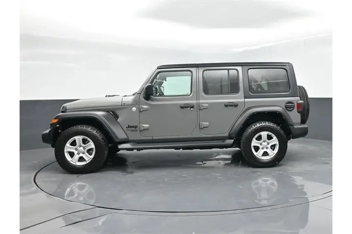 $29742 : Jeep Wrangler Unlimited 2021 image 5