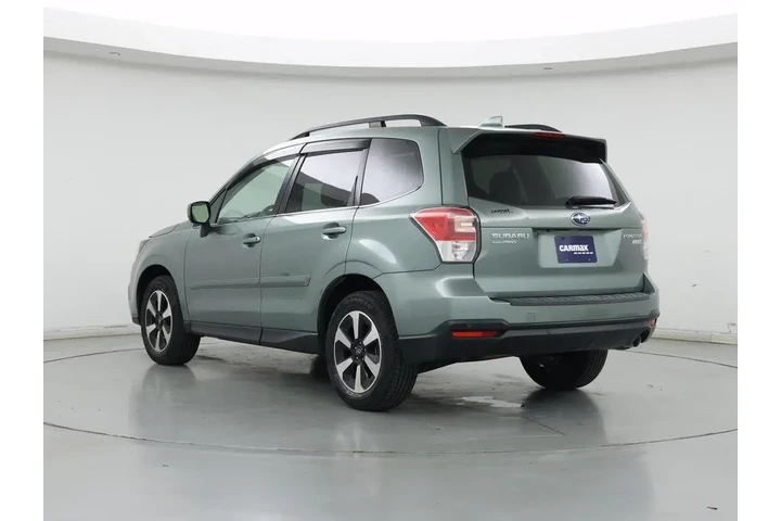 $24998 : Subaru Forester 2017 AWD 2.5 image 2