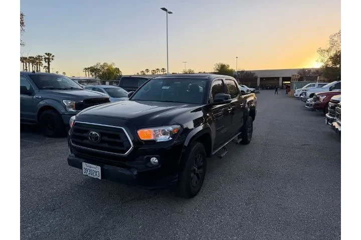 $35800 : Toyota Tacoma 2023 4x4 Trail image 1