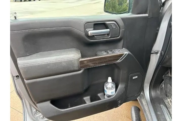 $32900 : Chevrolet Silverado 1500 202 image 9