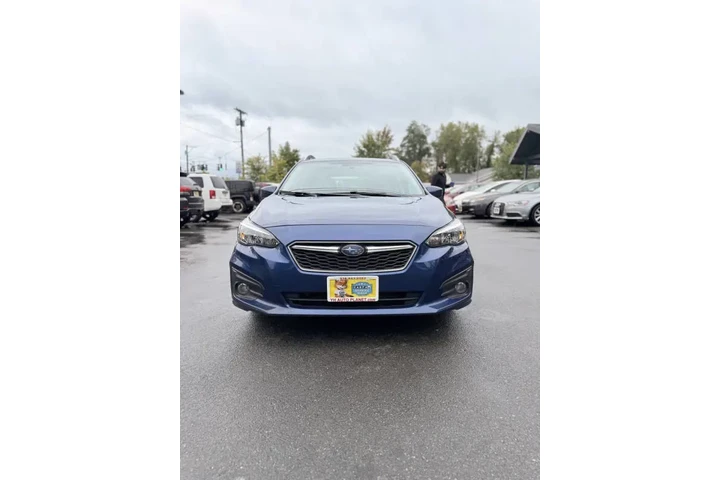 $9995 : 2017 Impreza Premium image 4