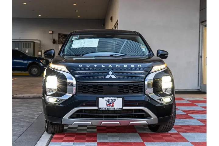 $25988 : Mitsubishi Outlander PHEV 20 image 7