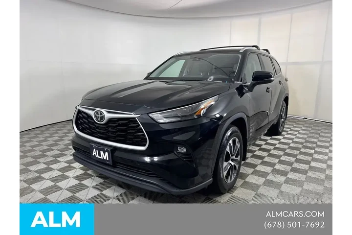$37420 : Toyota Highlander 2023 XLE 4 image 3
