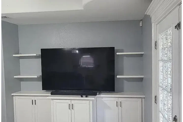 $1450 : HOUSE RENT IN BROWNSVILLE TX image 6