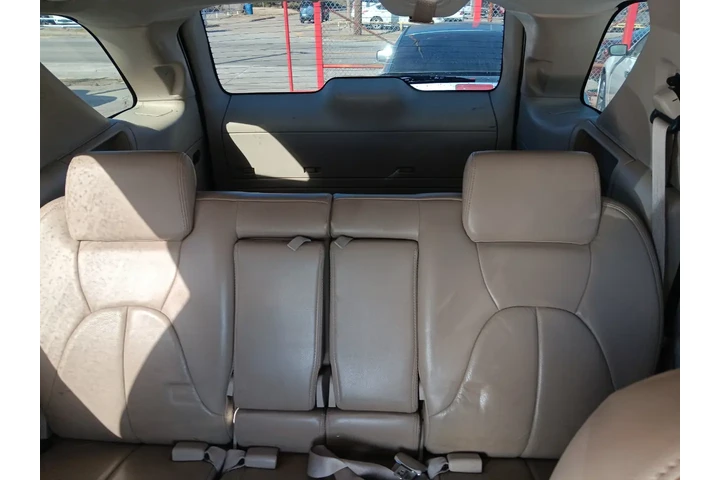 $3000 : 2005 Rendezvous CX image 10