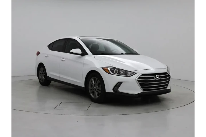 $11998 : Hyundai ELANTRA 2018 Value E image 1