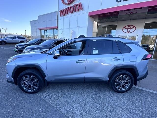 $39174 : 2024 RAV4 Hybrid XLE Premium image 3