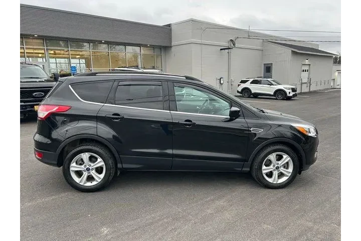 $9774 : Ford Escape 2014 AWD SE 4dr image 2