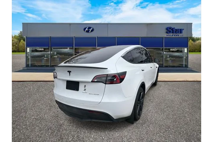 $27995 : Tesla Model Y 2023 AWD Long image 6