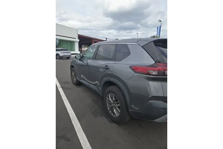 $18544 : Nissan Rogue 2023 S 4dr Cros image 5