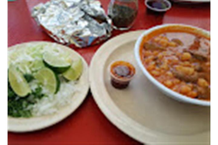 TAQUIZAS Y POZOLE image 6