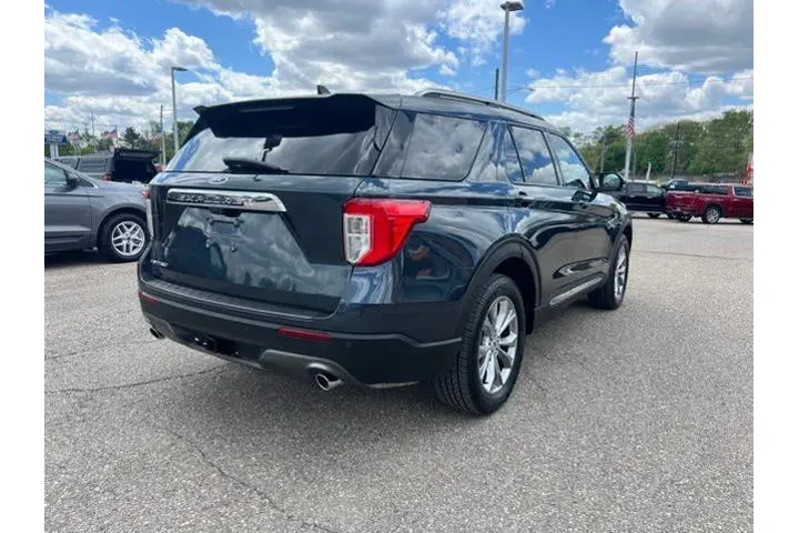 $27785 : Ford Explorer 2022 AWD Limit image 4