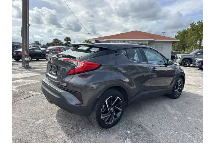 $22988 : Toyota C-HR 2022 image 3