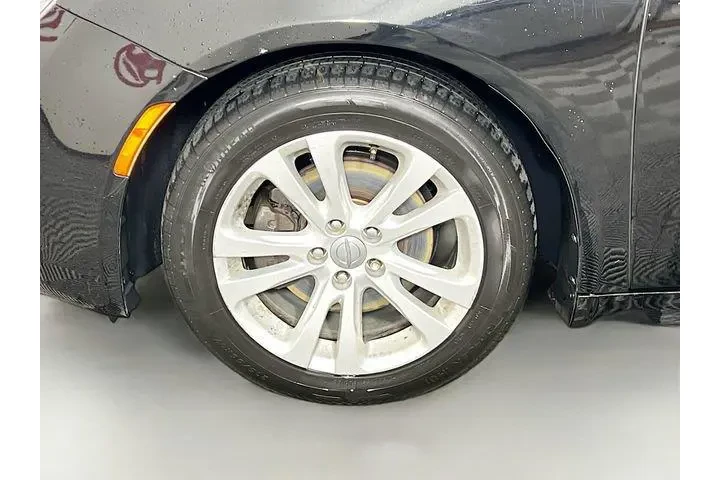 $9975 : Chrysler 200 2016 Limited 4d image 10