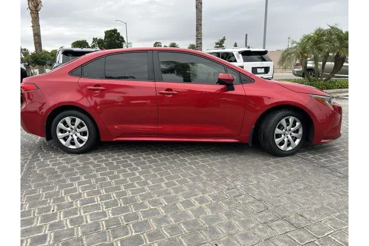 $17995 : Toyota Corolla 2021 LE 4dr S image 5