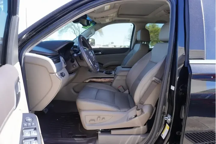 $27725 : GMC Yukon 2019 4x2 SLT 4dr S image 7