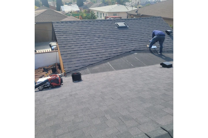 Reparamos Techos,roofing image 6