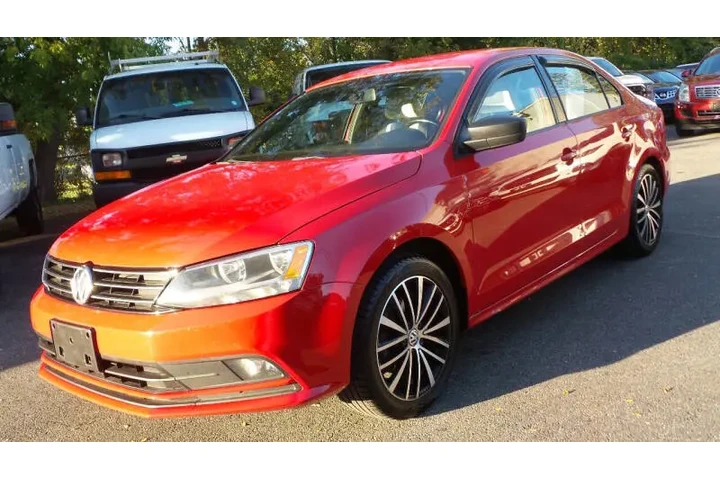 $8900 : 2016 Jetta 1.8T Sport image 1