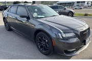 $26800 : Chrysler 300 2022 AWD Tourin thumbnail