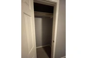 $650 : Rento cuarto en casa 77085 thumbnail