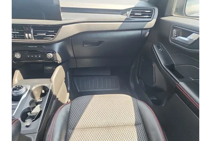 $24999 : Ford Escape 2024 AWD ST-Line image 10