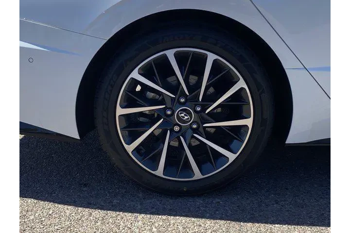 $19590 : Hyundai SONATA 2022 Limited image 9