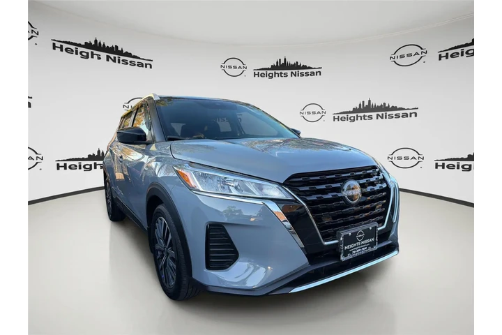 $18990 : Nissan Kicks 2023 SV 4dr Cro image 7