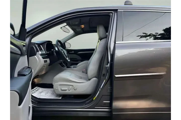 $15280 : 2015 TOYOTA HIGHLANDER XLE SP image 10