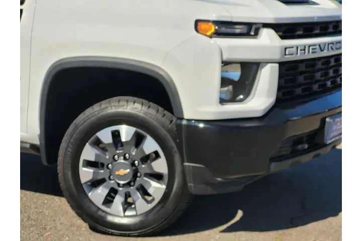 $39994 : Chevrolet Silverado 2500HD 2 image 6