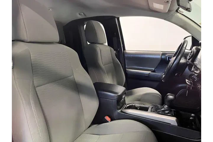 $22574 : Toyota Tacoma 2016 image 10