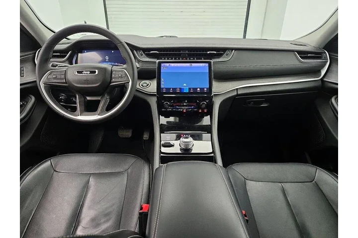 $29998 : Jeep Grand Cherokee 2023 4x4 image 9