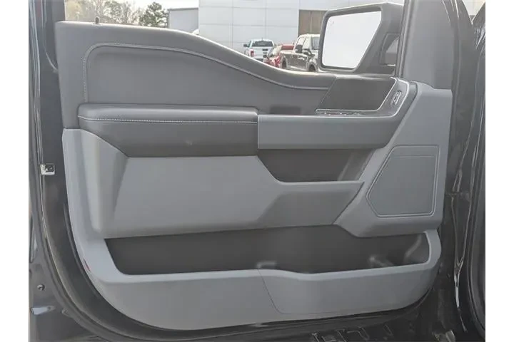 $38992 : Ford F-150 2022 4x4 XLT 4dr image 9