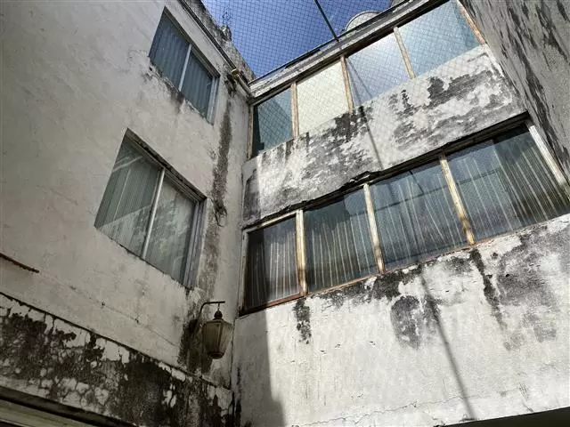 $8400000 : Edificio sobre Av. Vallarta image 2