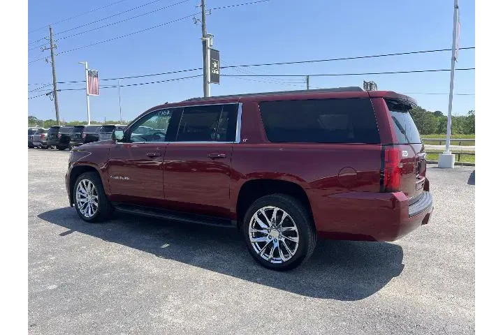 $15981 : Chevrolet Suburban 2017 4x2 image 6